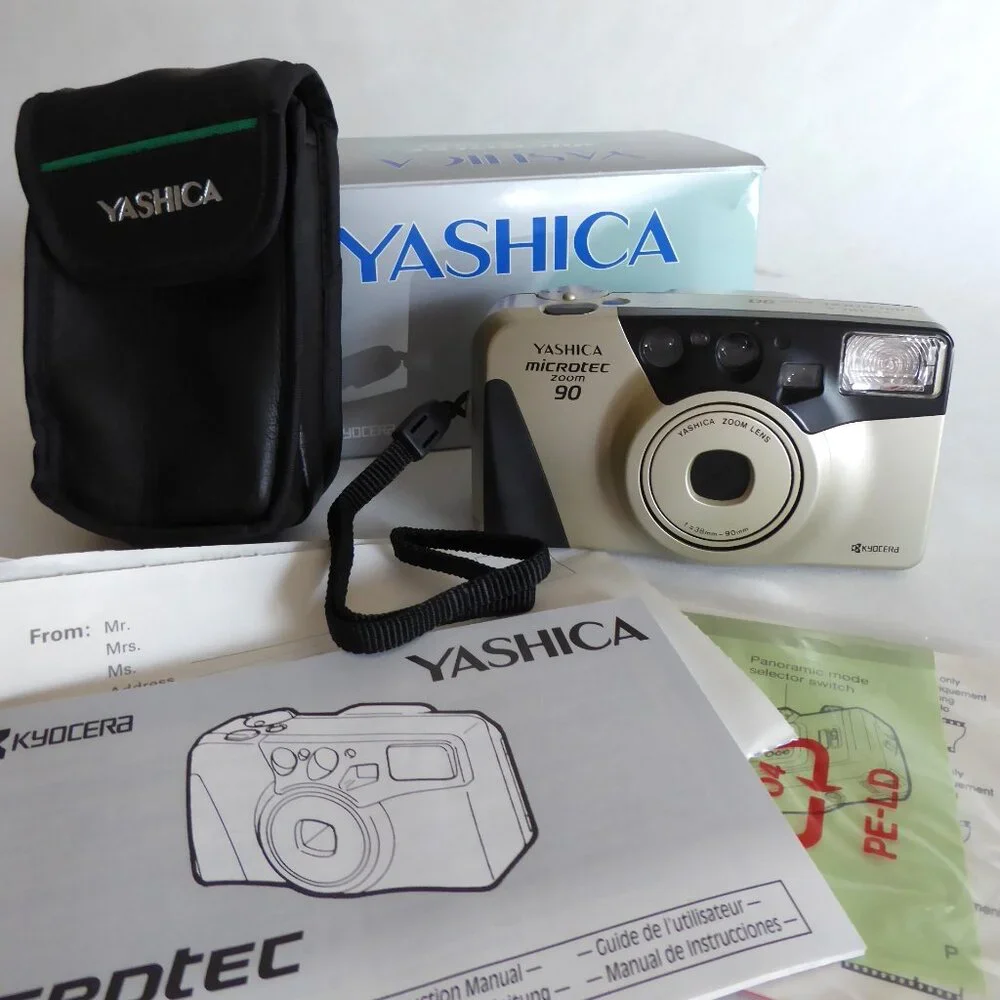 VINTAGE YASHICA 35mm MICROTEC ZOOM 90 AUTOMATIC PANORAMIC CAMERA PRE-OWNED